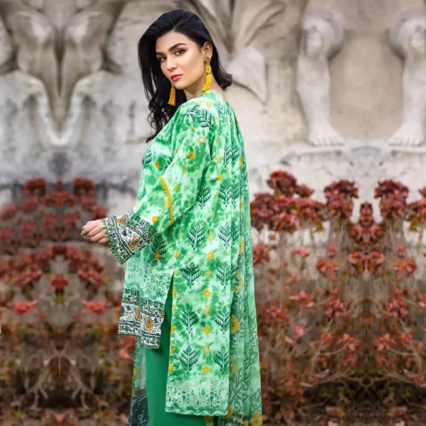 Ayrah – Green Printed Lawn - 2 Piece Unstitched - Shirt Dupatta | Mayaar